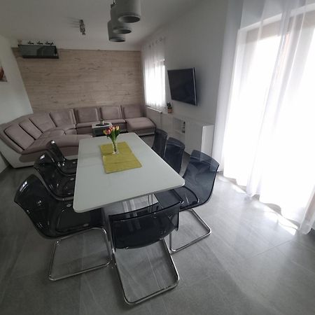 Apartman Bura โพเซดารเย ห้อง รูปภาพ